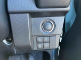 お引渡し前に点検整備を行います!ご購入後も中古車保証付きです!新車時メーカー保証期間が残っている場合は保証継承も行います!※ダイハツ車12ヶ月保証、他メーカー車6ヶ月保証となります。