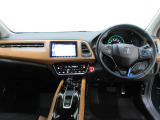 Honda車が初めての方にも扱いやすく分かりやすいインパネ周りと各種スイッチ類です。