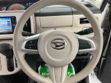 3.「認定中古車カルテ」は、走行距離や修復歴に加えてキズ・凹みの有無・状態や消耗品の交換、過去の整備状況がわかります。