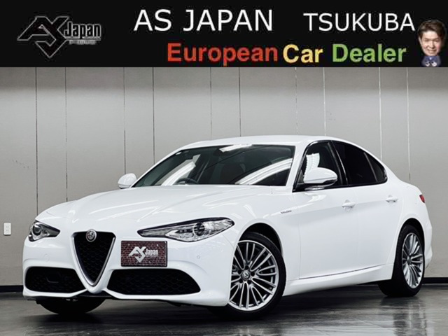 ジュリア 2.0 ターボ ヴェローチェ 赤革 Harman&Kardon CarPlay ADPクルコン