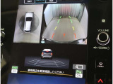 バックモニター付なので後退時に後方が見えるので安心。 車は構造上、死角がたくさんなので万が一を考えると必須ですね。 あくまで補助の為の装備、バックは目視で確認する事が重要ですよ。