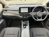 室内は専門の業者によるルームクリーニング済み!納車後も快適な車内でお出かけできますよ!