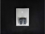 【スマートキー】鍵を持っているボタンを押すだけでエンジン始動。ドアの施錠もボタンを押すだけ。鍵は無くさない様にポケットに入れたまま。