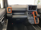運転席広々