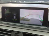 【バックカメラ】前後クリアランスソナー付なので、駐車が苦手な方でも安心です。ガイドの表示・非表示も切り替え可能です。