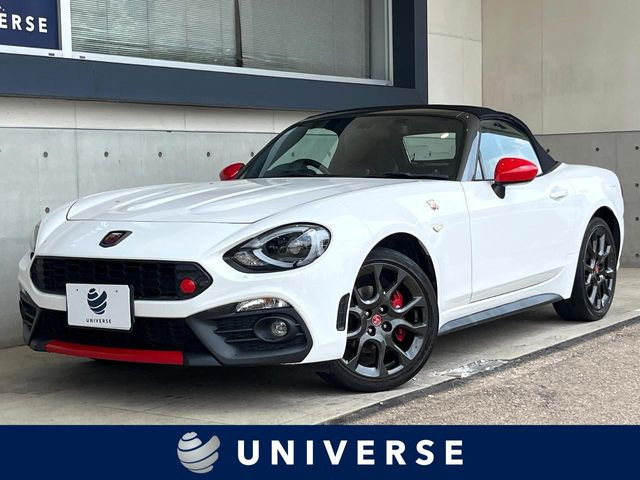 アバルト124スパイダー 1.4