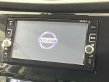 【純正ナビ】人気の純正ナビを装備。オーディオ機能も充実しており、Bluetooth接続すればお持ちのスマホやMP3プレイヤーの音楽を再生可能!毎日の運転がさらに楽しくなります!!