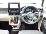 こちらの車両は、末永い安心メンテナンスを提供させていただく為、ご来店頂きお車のご確認・点検(スマイルパスポート)を推奨いただける、岐阜県内販売・登録の方に限らせていただきます。