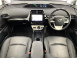 プリウス 1.8 S ツーリングセレクション E-Four 4WD 修復歴無し