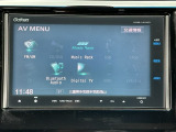 ホンダ純正ナビ♪■フルセグTVやBluetoothで音楽が聴ける!■お手持ちのケータイから音楽を楽しむのにケーブルは抜き差し不要♪CDを入れ替える手間もなくなります!