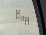 車線変更時の後方確認をアシストしてくれるブラインドスポットモニター!ドアミラーの死角を検知してくれるから車線変更もスムーズです。