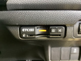 いまや快適なカーライフに欠かせないETCが付いています。