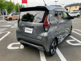 プライバシーガラスなので、中の荷物やプライバシーも保たれます。