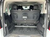 納車前には、メーカー規定に基づき、認定中古車ならではのしっかりとした整備をしてからご納車させて頂きます。熟練のメカニックがお客様に届く事を思い、1台1台入念に点検、整備致します。