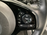 【アダプティブ・クルーズ・コントロール】予め設定した車速内でクルマが自動的に加減速。 前走車との適切な車間距離を維持しながら追従走行し、高速道路でのドライバーの疲労を軽減してくれる嬉しい機能付♪
