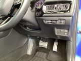 高速で便利なETCがあり、横滑りを防ぐVSAなどのスイッチは、運転席の右側、手の届きやすい位置にあります。