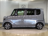 車両状態証明書付き車両です。車両状態を検査員が評価をし、結果を点数で表示しております。1台1台プロの目で事細かにチェックしている車両ですので、ご安心してお買い求めしていだけます。