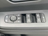 パワーウィンドウのスイッチです