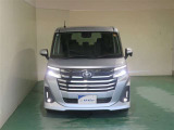 明度の高いLEDヘッドライトで、夜間の運転も安心です。