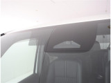 衝突被害軽減ブレーキ搭載。過信せずに運転に集中しましょう。