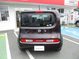 万が一のトラブルにも、全国の3000ケ所の日産サービス工場で修理可能!!年間走行距離無制限、バッテリーも保証対象です!
