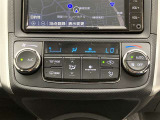 オートエアコンは温度を設定するだけで、自動で風量などを設定してくれます。運転しながら操作も必要ないので、安全性も向上します。
