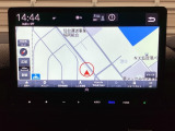 ナビゲーションはフルセグTV、インターナビ対応のGathers純正メモリーナビを搭載しています。Bluetoothオーディオ機能がありますので、スマートフォンなどの音楽も再生できます。
