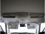 天井にはスリムサーキュレーター装備☆空気を循環してくれるので後席も快適に過ごして頂けます。