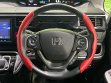 【ステアリングスイッチ】運転中、前方から目線をそらすことなく、オーディオ等の操作が可能な便利機能!安心&快適なドライブを演出してくれます♪