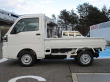 新車・中古車・福祉車両・トラック等の販売、メンテナンスや車検・整備なども承っております。お気軽にご相談ください。