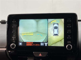 いまや必須装備「ナビゲーション」搭載!知らない場所にスイスイッとドライブ。もう、これなしではハンドルを握れませんね!でも運転中の操作は危険ですのでご注意ですね☆