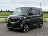 車両の品質管理は室内展示場を完備しておりますので、品質を保った状態の車両をご覧いただけます。