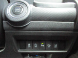 キーレスプッシュスタート。豊富な装備も魅力的!各機能の切り替えボタンは運転席から操作ラクラク。
