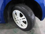 155/65R14インチ純正アルミホイール。