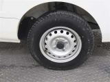 タイヤサイズは145R12