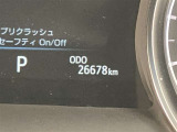 視認性の良いメ-タ-を採用しており、快適なドライブをサポ-トします♪