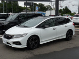 ●プラチナホワイトパールとブラックのツートーンカラー ●ガソリン車 ●1500cc ●5人乗り ●令和1年6月登録 ●9万6千キロ ●ホンダセンシング ●ワンオーナー ●禁煙 ●1年保証