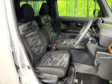 運転席シート廻りは使用感も少なく、良好な状態となっています。丁寧に使われていたことがよくわかりますね。