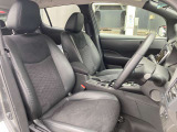運転席からの視界もよくどなたがお乗りになられても運転しやすい車両になっていますよ