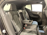 XC40 B4 AWD Rデザイン 4WD 4WD サンルーフ