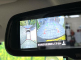 【アラウンドビューモニター】専用のカメラにより、上から見下ろしたような視点で360度クルマの周囲を確認することができます☆死角部分も確認しやすく、狭い場所での切り返しや駐車もスムーズに行えます。