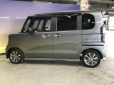エンジンルーム、室内、クリーニング済みです。厳選したお車を屋内展示場にて展示中☆車両品質には自信がございます!ぜひ一度ご来店ください!!