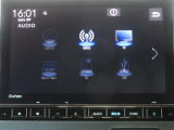 ホンダ純正メモリーナビ搭載車両♪♪♪ナビはルート案内はもちろん、Bluetooth接続にも対応していますので、スマホの中の音楽を手軽に楽しむこともできます♪♪