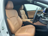 クラウンスポーツ 2.5 Z E-Four 4WD 