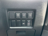 運転席からでも両側のスライドドアとバックドアの開閉操作が可能!