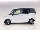 両側パワースライドドア付きだから、狭い駐車スペースなどでの 乗り降りラクラク!小さなお子さまのいるご家庭には嬉しい装備。