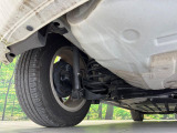 お車を安心してお乗りいただく為には、足回りの定期点検が欠かせません。サービスサポート(有償保証)では無料点検もご提供しており、安心のカーライフをお過ごしいただけるサポート体制が整っています。