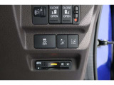 【Honda SENSING】衝突被害軽減ブレーキ〈CMBS〉、ACC〈アダプティブ・クルーズ・コントロール〉、LKAS〈車線維持支援システム〉、誤発進抑制機能、等で安全運転のサポートをします!