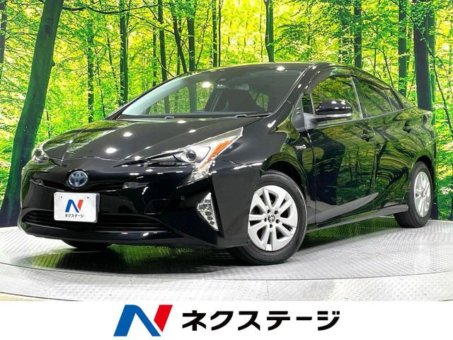 トヨタ プリウス 