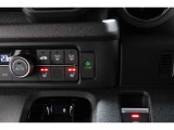 ECONボタンで低燃費モードに☆☆☆ECONスイッチを上手に使ってエコドライブ♪♪環境にもお財布にも優しい装備です☆☆☆